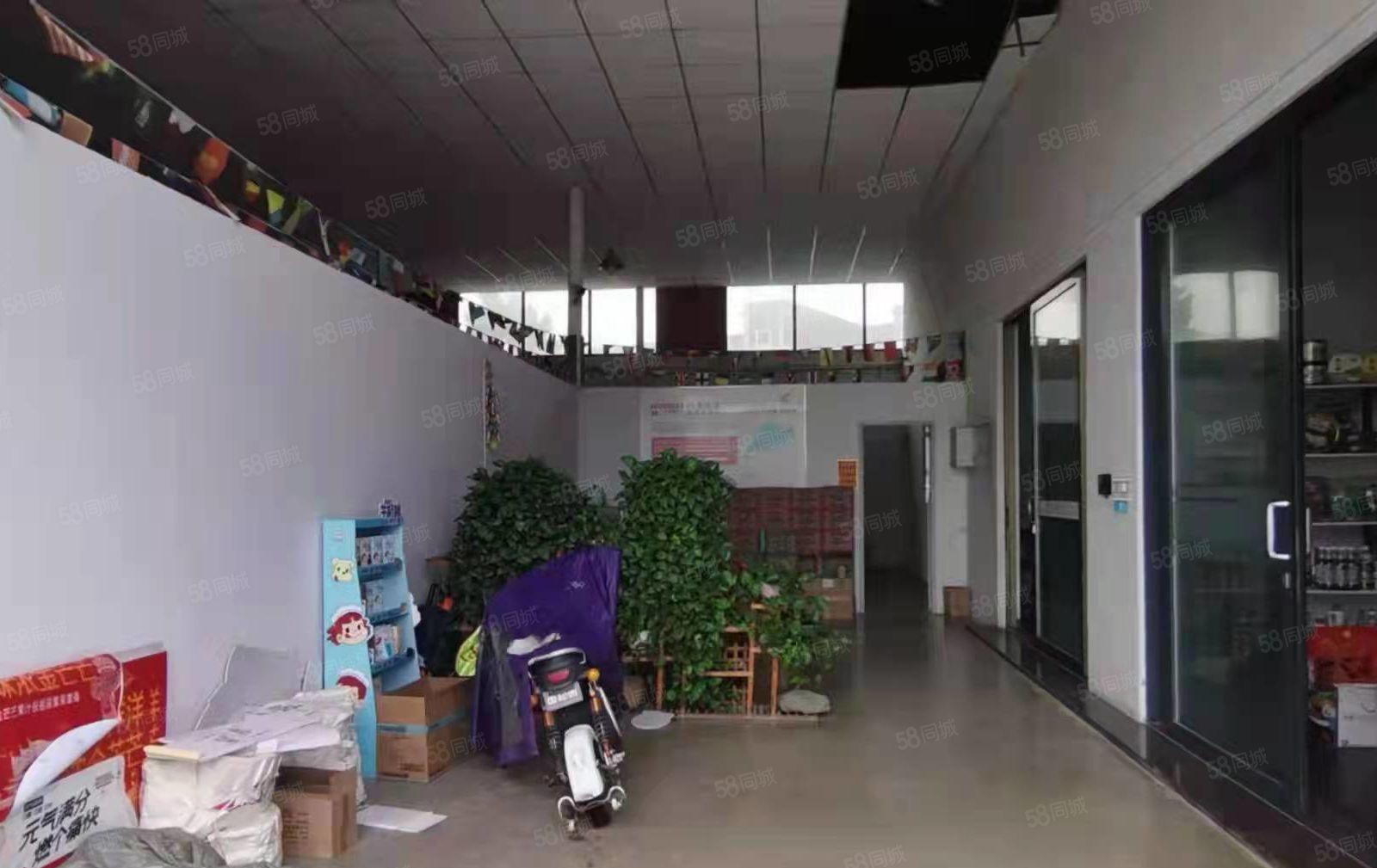 横沥镇工业区靠常平新出标准厂房2500平方滴水7米现成办公室