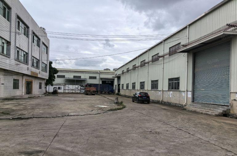 横沥原房东重工业钢构滴水10米高5000平厂房低价厂房，可分