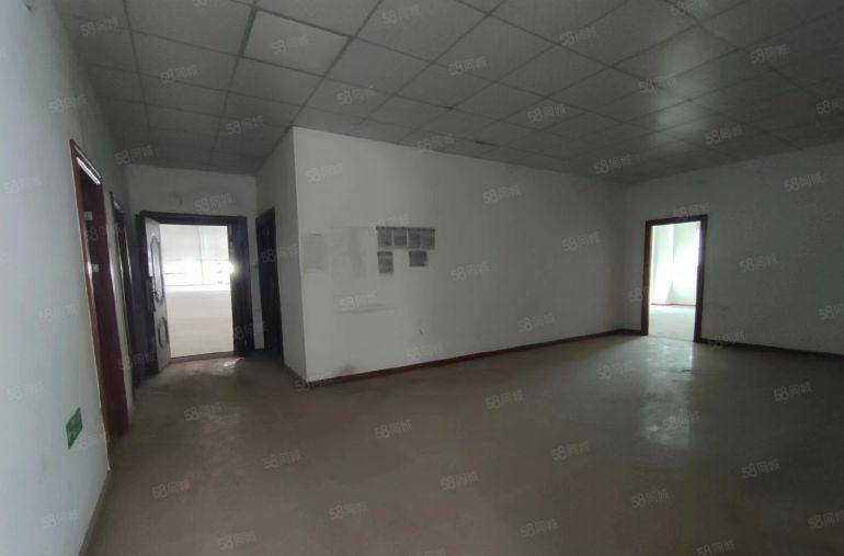 横沥镇原房东独院钢构厂房1000平方滴水8米，低价出租