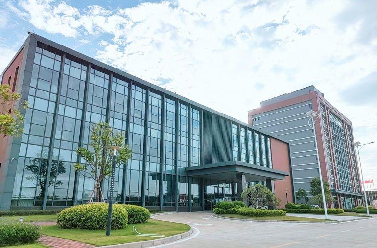 沙田全新厂房出租，玻璃幕墙，高端写字楼形象，2000起分