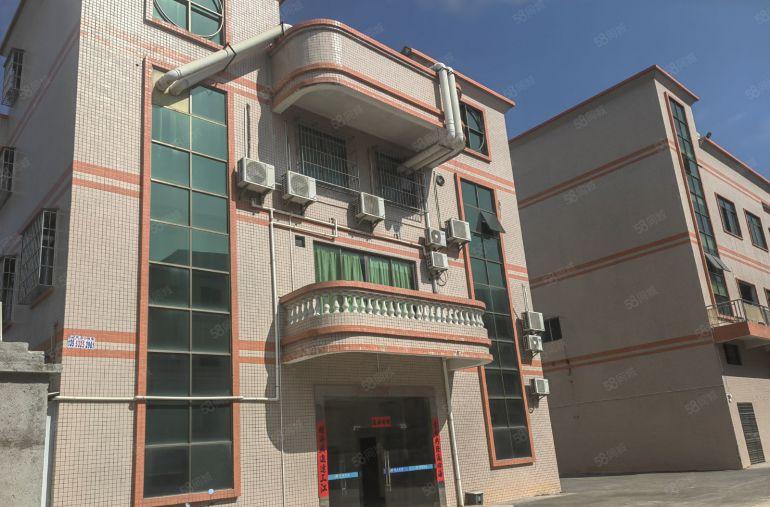 桥头镇形象好独院出租。