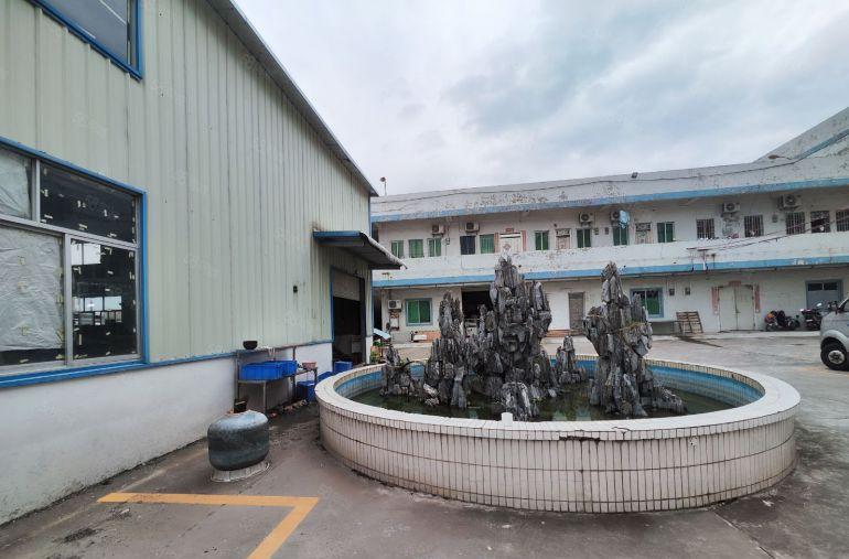 桥头镇原房东600平单一层厂房出租带行车带办公室装修价格便宜