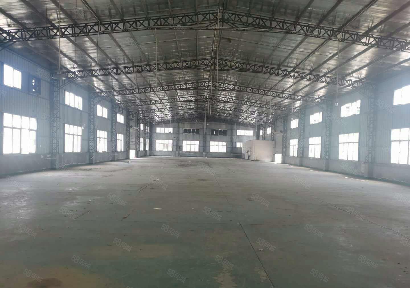 桥头镇新空出独门独院砖墙到顶单一层厂房2000平方价钱便宜