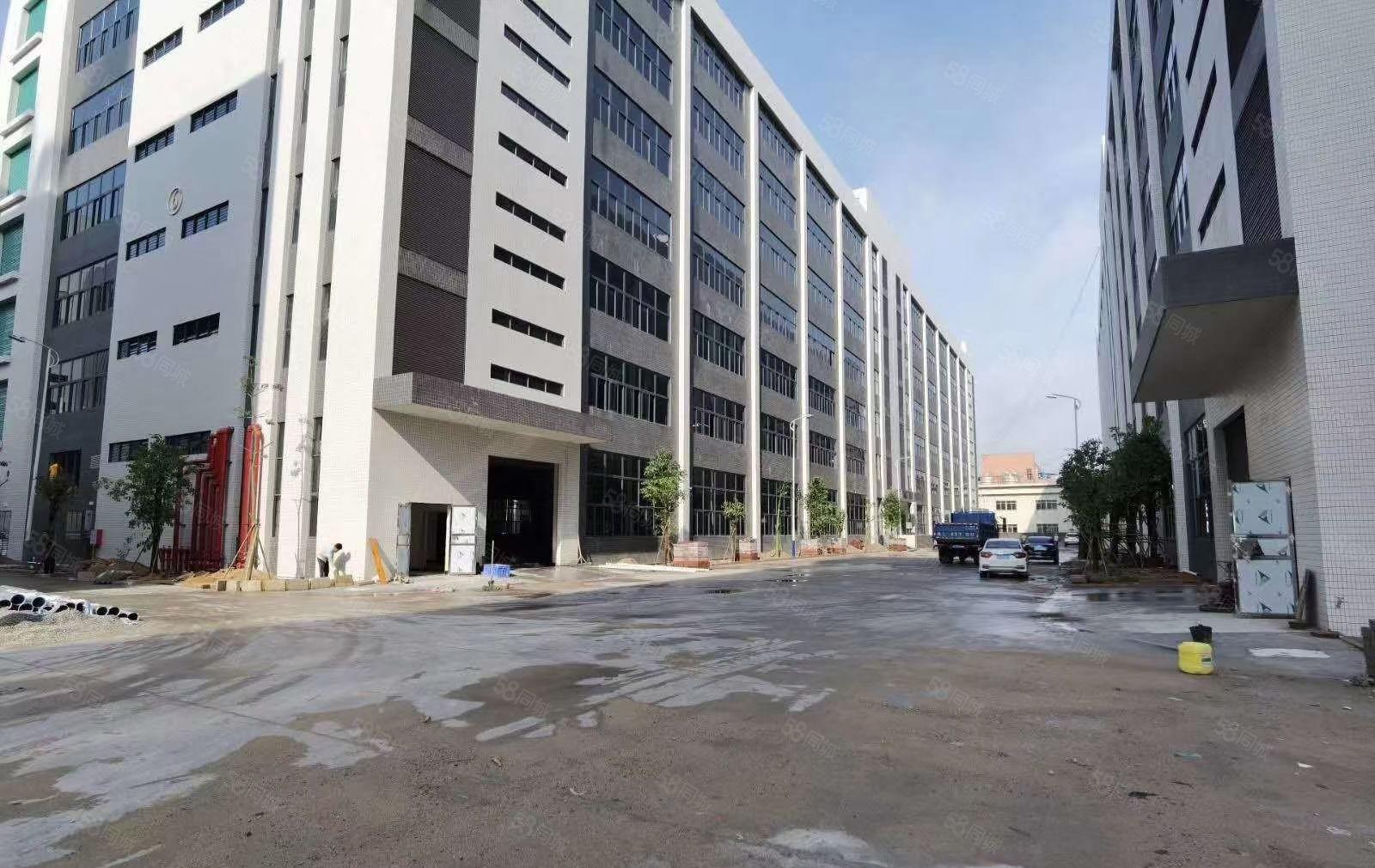 桥头镇现成装修厂房，二楼800平方，大型园区内，形象漂亮