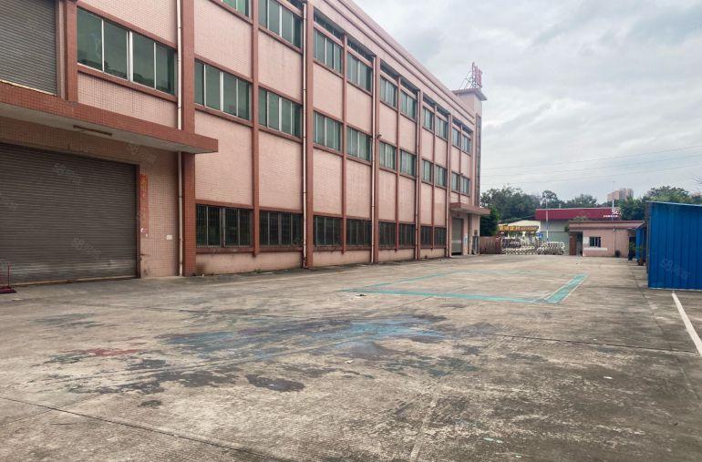 桥头镇新出独院厂房8000平方米，有喷淋国有证