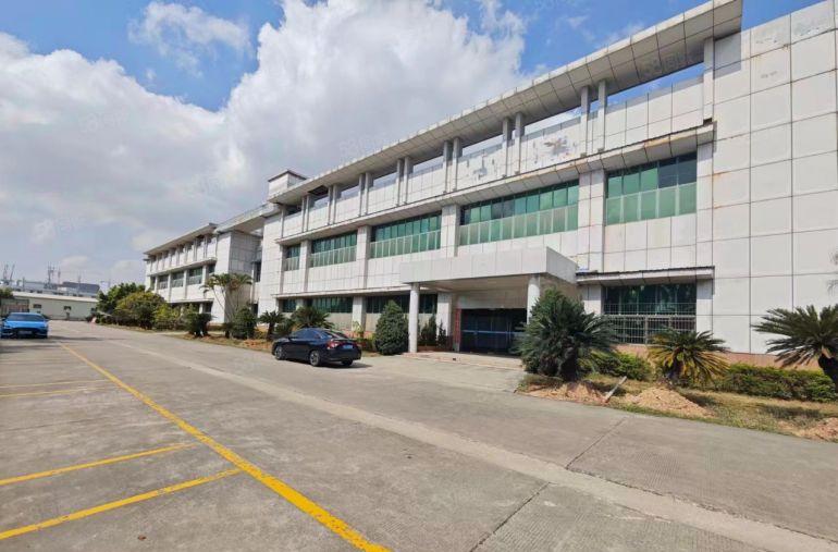 5元桥头原房东精装修独院花园式厂房出租一二楼各2000平可分