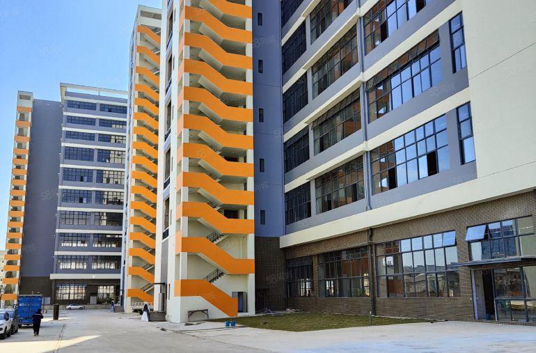 石排靠桥头东部快速红本双证双边卸货平台上市公司形象空地1万平