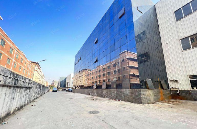 桥头镇单一层独院12000平方高12米带牛角