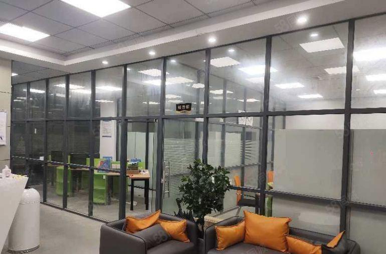 东坑 塔岗 即将空出 二楼 整层 600平方，精装修，九成新