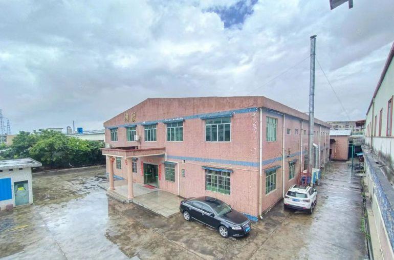 一手房东小独院厂房面积5000平方 空地大工业用地周边无居民