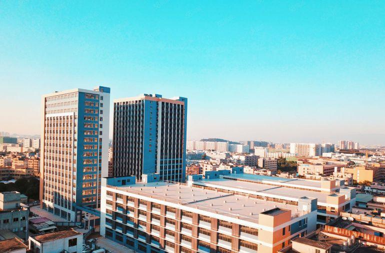 东莞全新厂房12块钱一平方，原房东3500平红本厂房出租