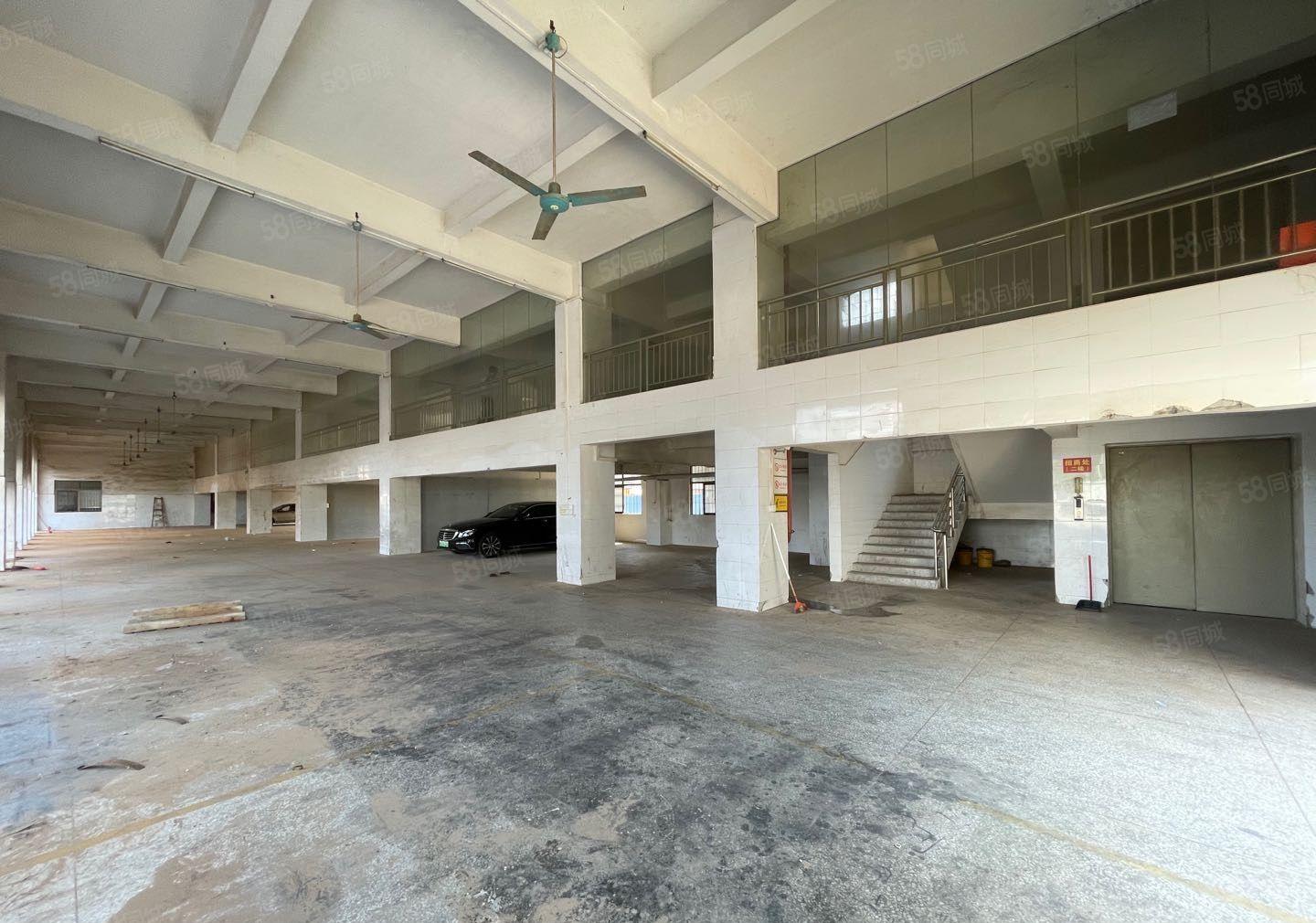 厂房出租，周边配套好，大小可以分租，工业区成熟，交通十分便利