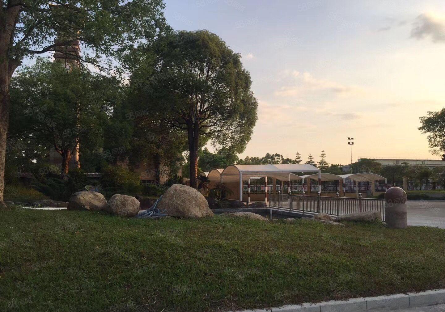 东坑省道边花园式独院厂房低价招租，国有双证，空地1万平免费用