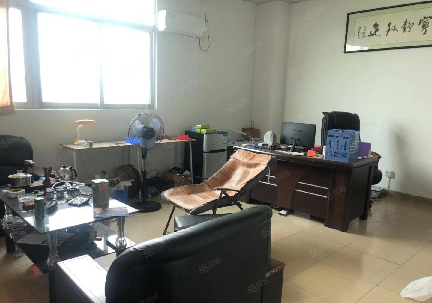 东坑 独院单一层 2000平方 高7.5米 现成装修可办环评