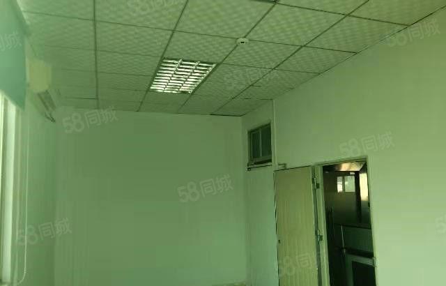 东坑 大地工业区 独院厂房 分租 一楼300平方，价格便宜