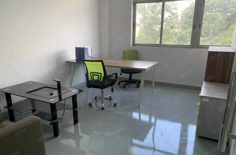 东坑中心路 一楼 200平米 无公摊 月租2000元