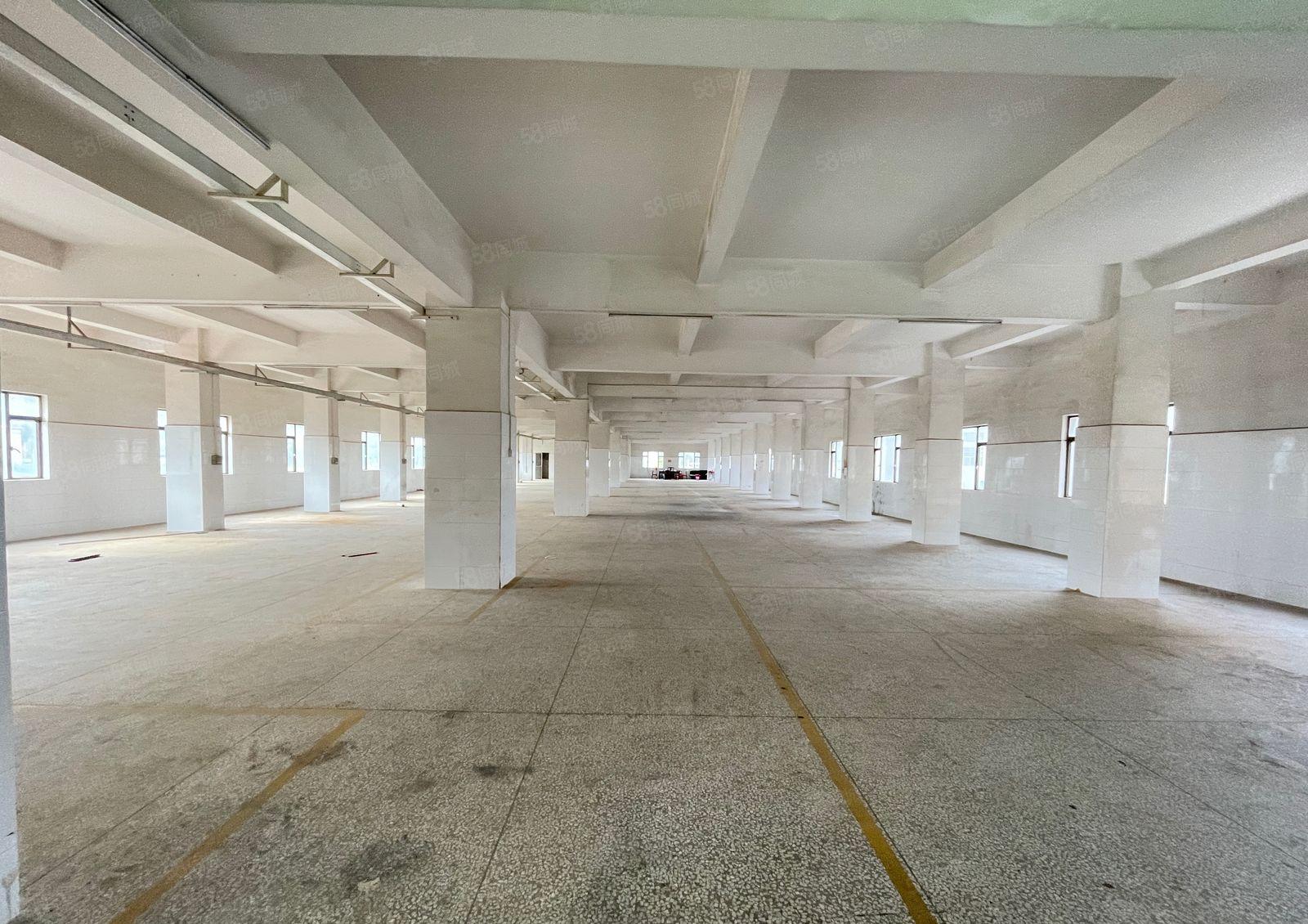 厂房出租，周边配套好，大小可以分租，工业区成熟，交通十分便利