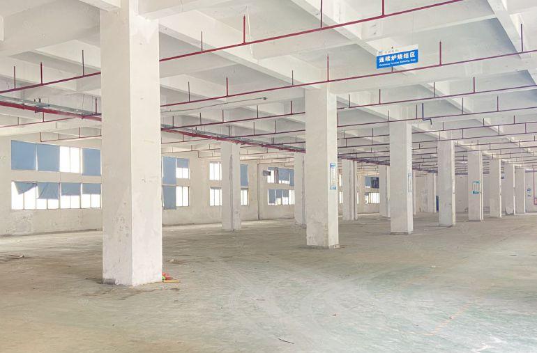 原房东红本靠松山湖边上，高端产业园可上市，带天然气，好招工！