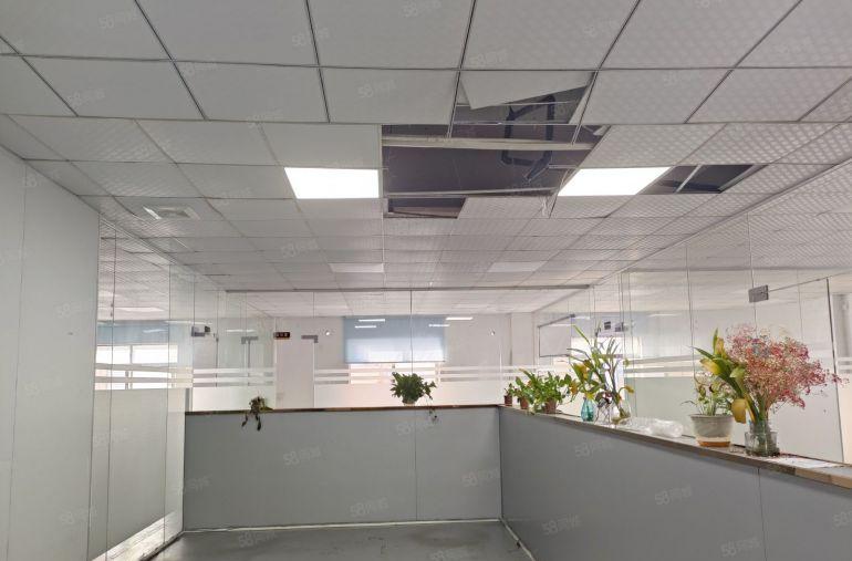 东坑镇新出原房东实际面积二楼1200方现成装修水电办公室