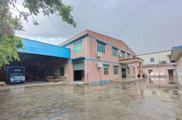 一手房东小独院厂房面积5000平方 空地大工业用地周边无居民