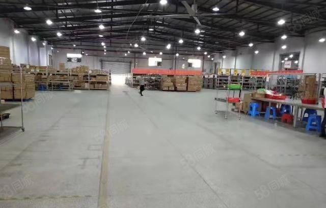 东坑 黄屋 单一层钢构出租2000平,带卸货平台,可分租