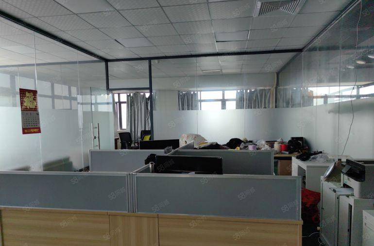 东坑镇东坑路口工业园分租楼上精装修带办公室厂房出租1000平