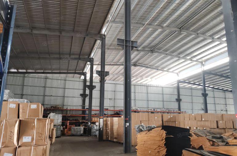 道滘独栋12米高厂房2500平方，大车进出方便