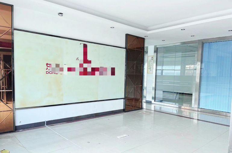 8元道滘原房东独院精装修1000平米带航车无尘车间厂房出租