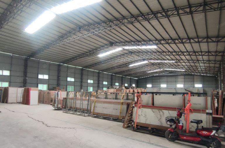 道滘原房东独栋单一层砖墙到顶厂房出租2000平方面积大小可分