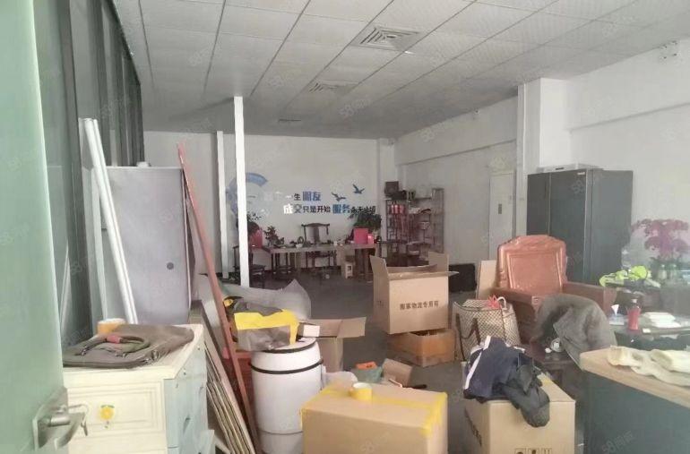 茶山新出400平方厂房，现成水电，价格便宜