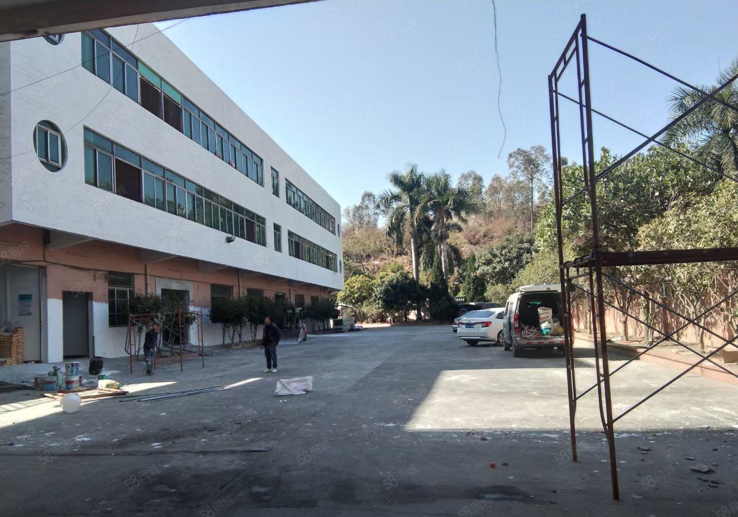 独院厂房分租二楼一整层1500平方，价格12可谈