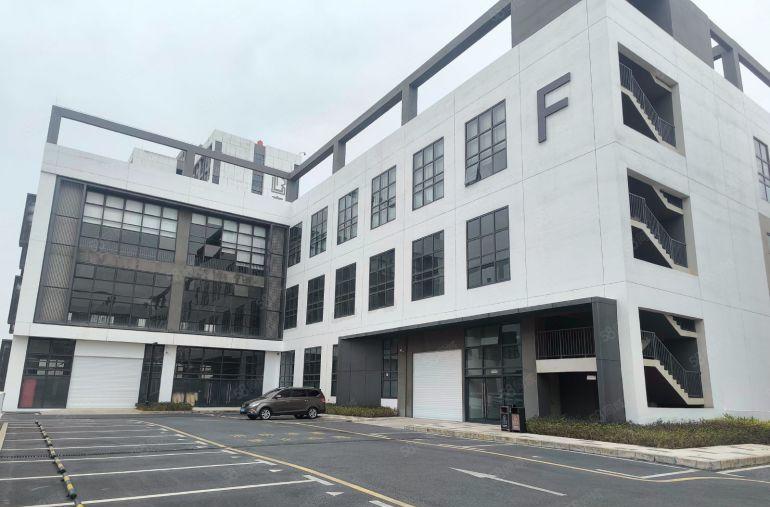 茶山原房东一二楼各1000平精装修厂房仓库，大小分租水电齐全