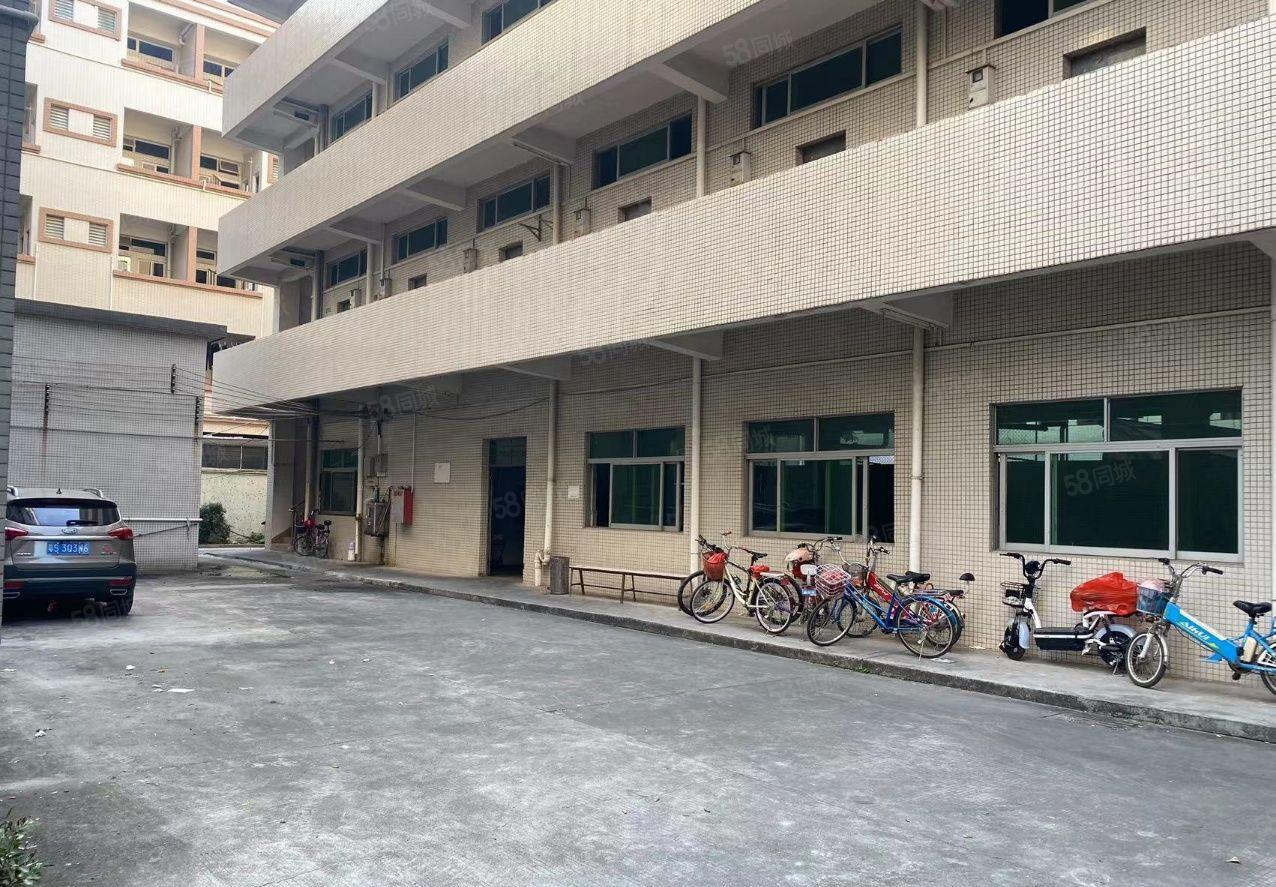 茶山镇卢屋工业区红本独院标准厂房8330平方