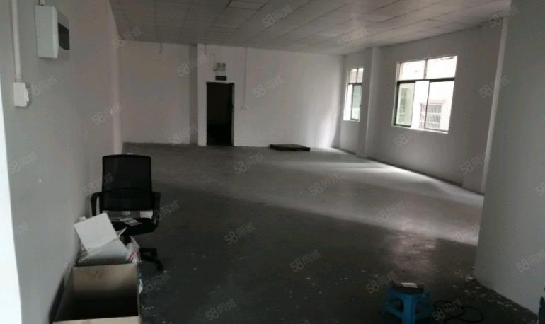 D9 139 2580 7099东莞火车站附近，交通便利