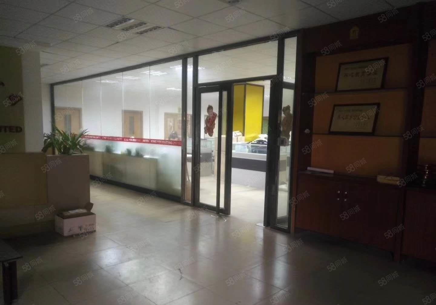 茶山工业园一楼厂房招租，一楼4200平方