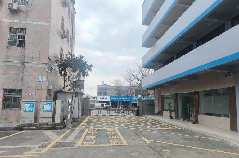 茶山原房东独院带装修办公室5000平厂房仓库出租，水电齐全。