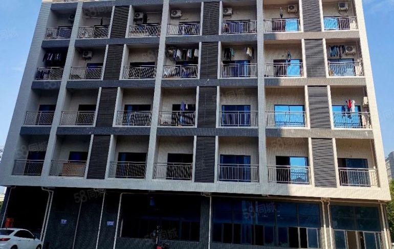 东莞全新原房东直租厂房8元起一楼7.8米带牛角