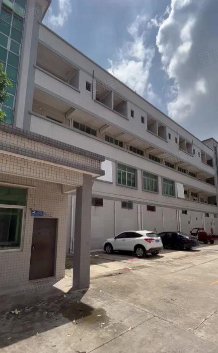 独院厂房出租，石排镇原房东12.5元每平方独院，带独立办公楼