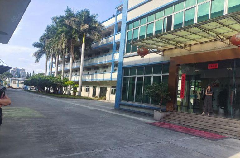 石排镇可办环评独门独院两层厂房总面积11230平米出租