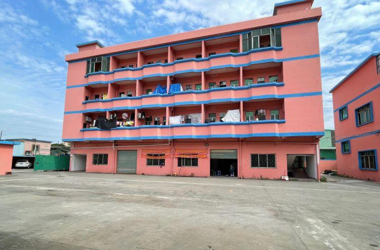 石排镇独门独院厂房5800平方出租