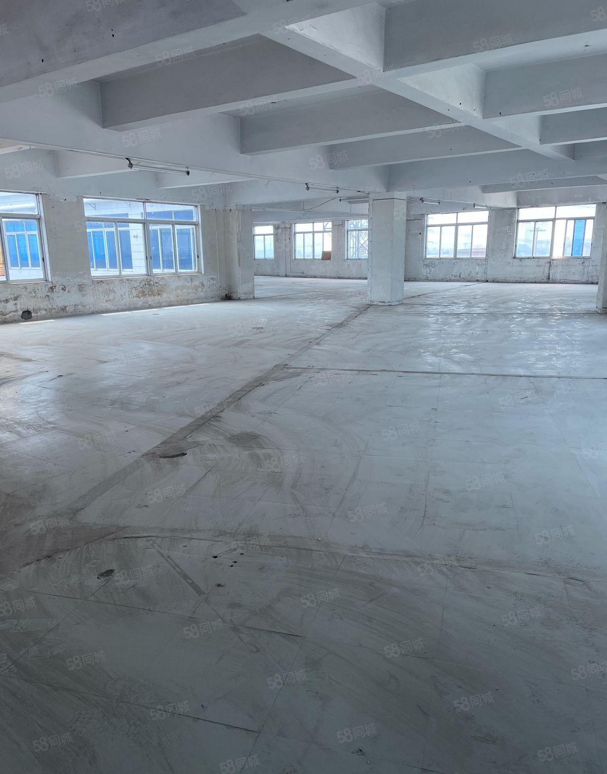 中堂靠国道低价厂房10元平方米，厂房直租，欢迎各位老板咨询！