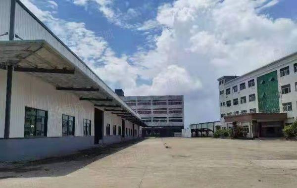 新出独院 13000平米10米钢构带卸货平台 空地8000