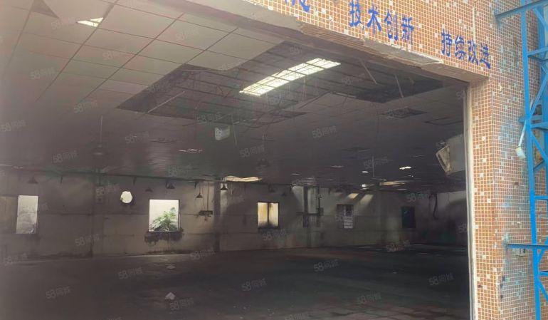 高埗镇独门独院厂房出租单一层1100平方，宿舍办公700平方