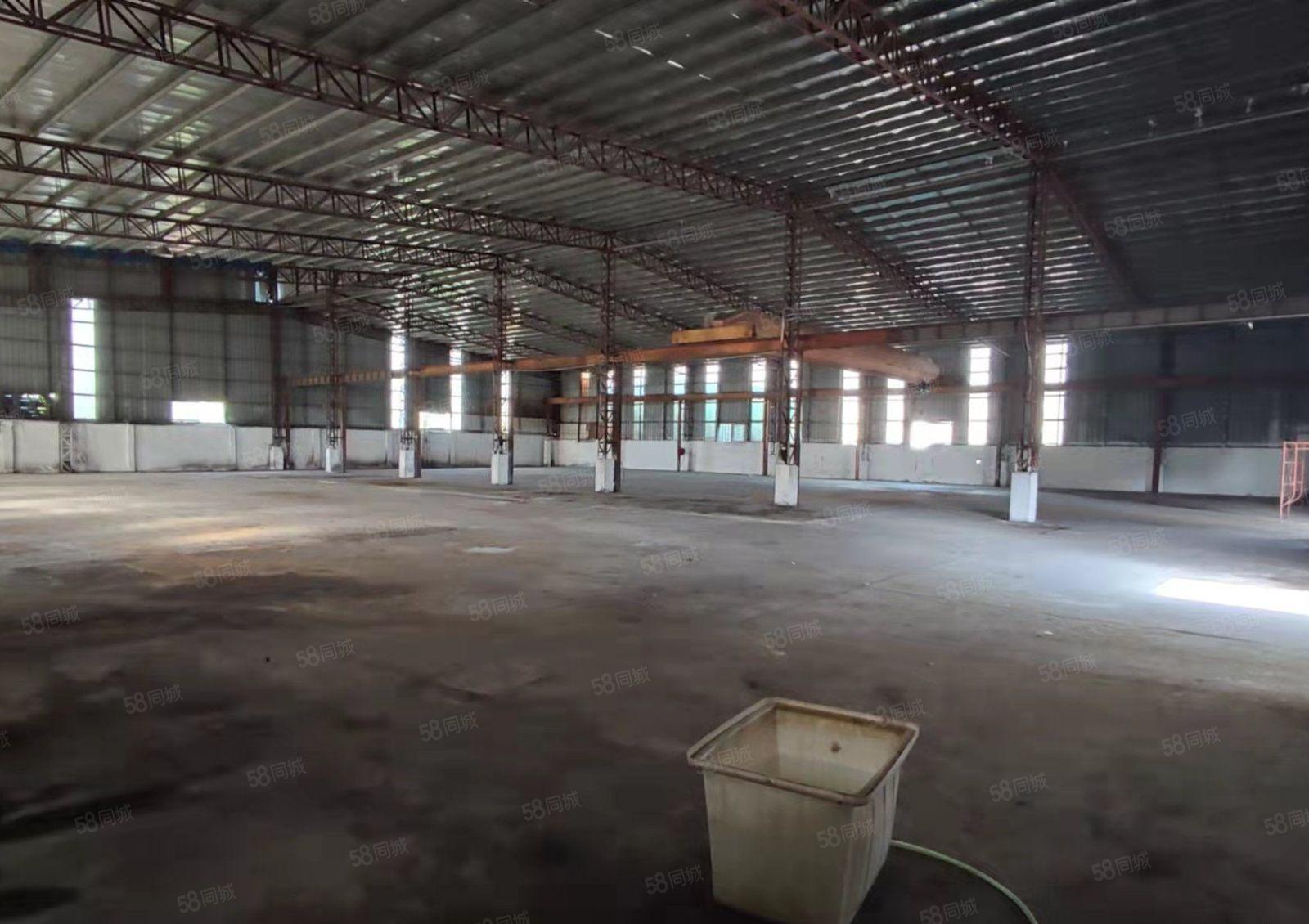 小独院带行车10吨出租，价格美丽，随时入住生产