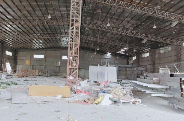 企石镇独门独院高度9米单一层钢结构厂房