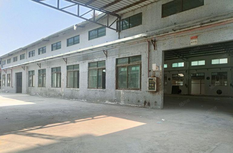 企石镇工业区内新出钢构1300平方空地大滴水有6米