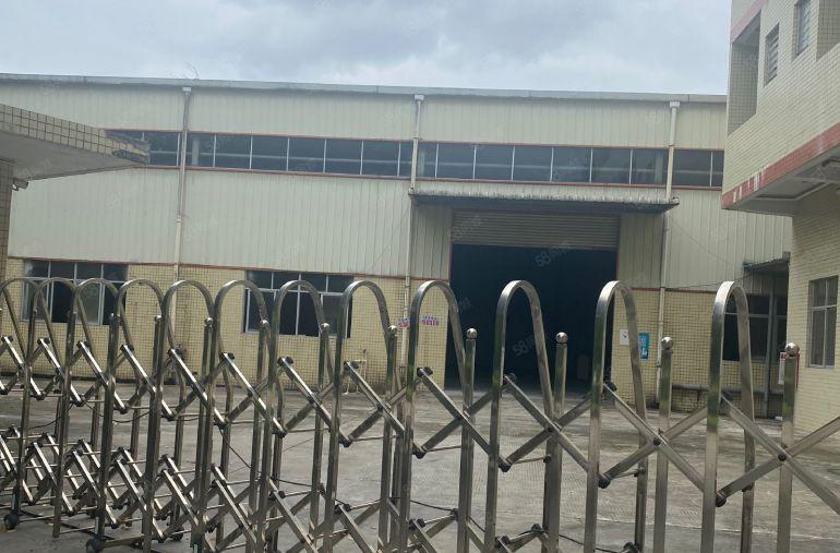 企石镇单一层8米高独院厂房2600平，适合五金压铸纸箱等行业