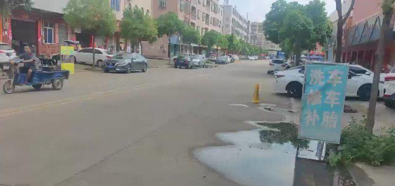 企石钢构滴水7米 单价10元 位置好易招工 格局方正