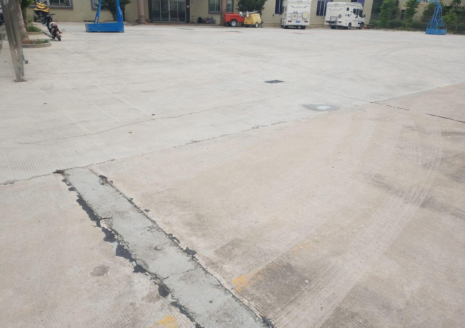 企石镇新出原房东1200平方独院钢构月租金2.2万