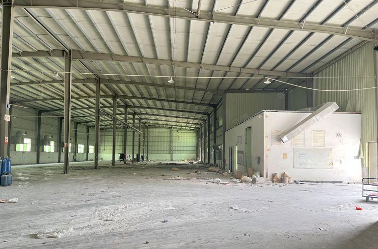 企石新出独院厂房出租。适合抽粒注塑冲压钣金机械设备磨具仓库等